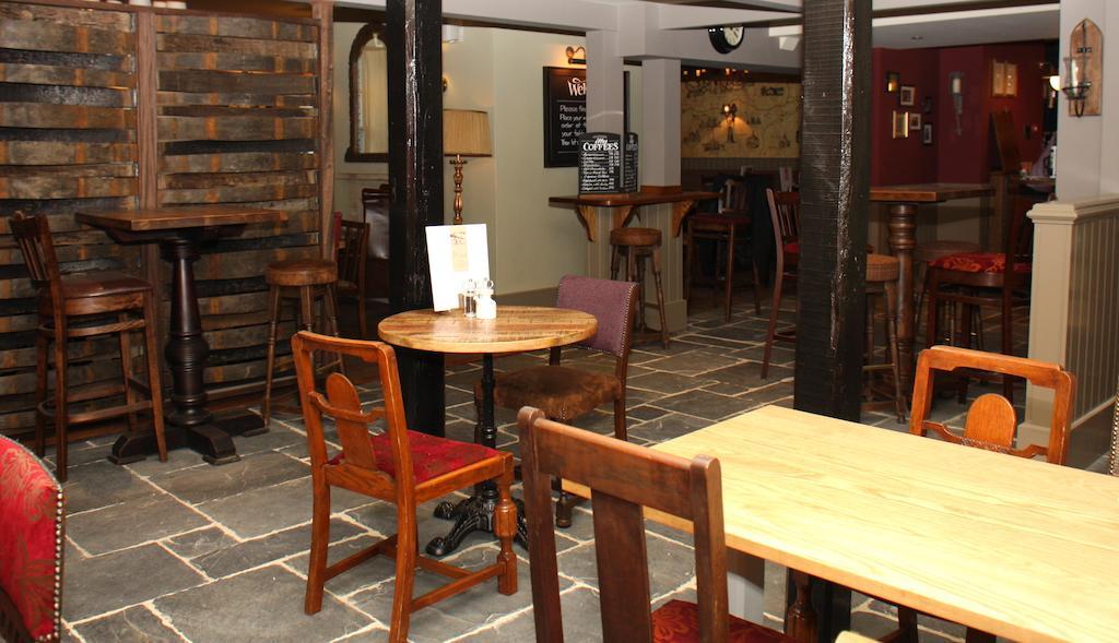 The Bear Hotel By Greene King Inns Hungerford Buitenkant foto