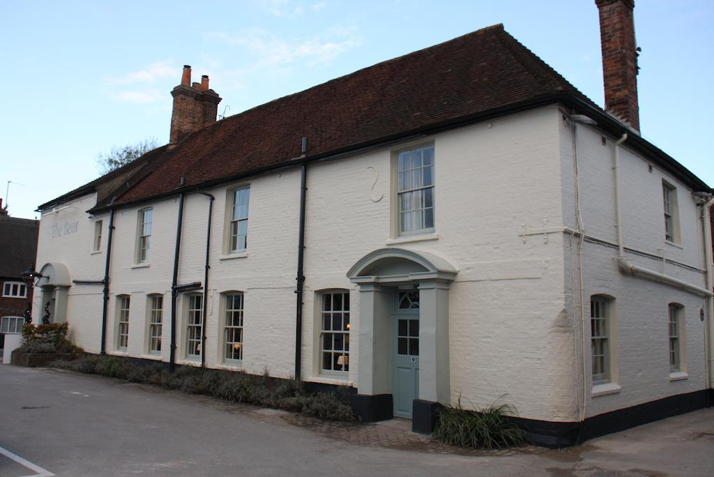 The Bear Hotel By Greene King Inns Hungerford Buitenkant foto