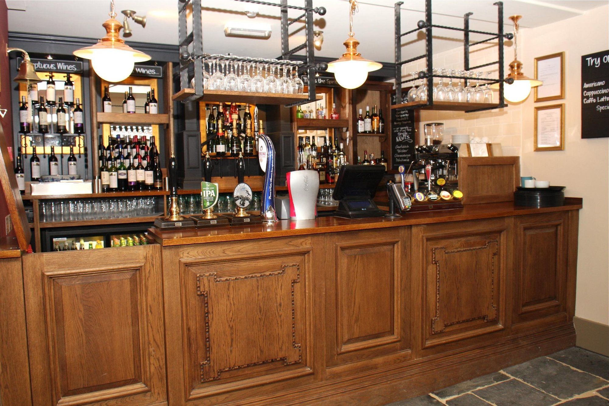 The Bear Hotel By Greene King Inns Hungerford Buitenkant foto