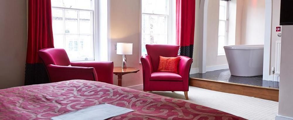 The Bear Hotel By Greene King Inns Hungerford Buitenkant foto